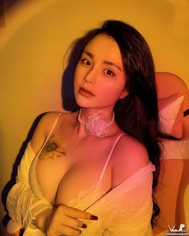 Hot girl vếu khủng Trương Minh Châu nóng bỏng “nghẹt thở” 44