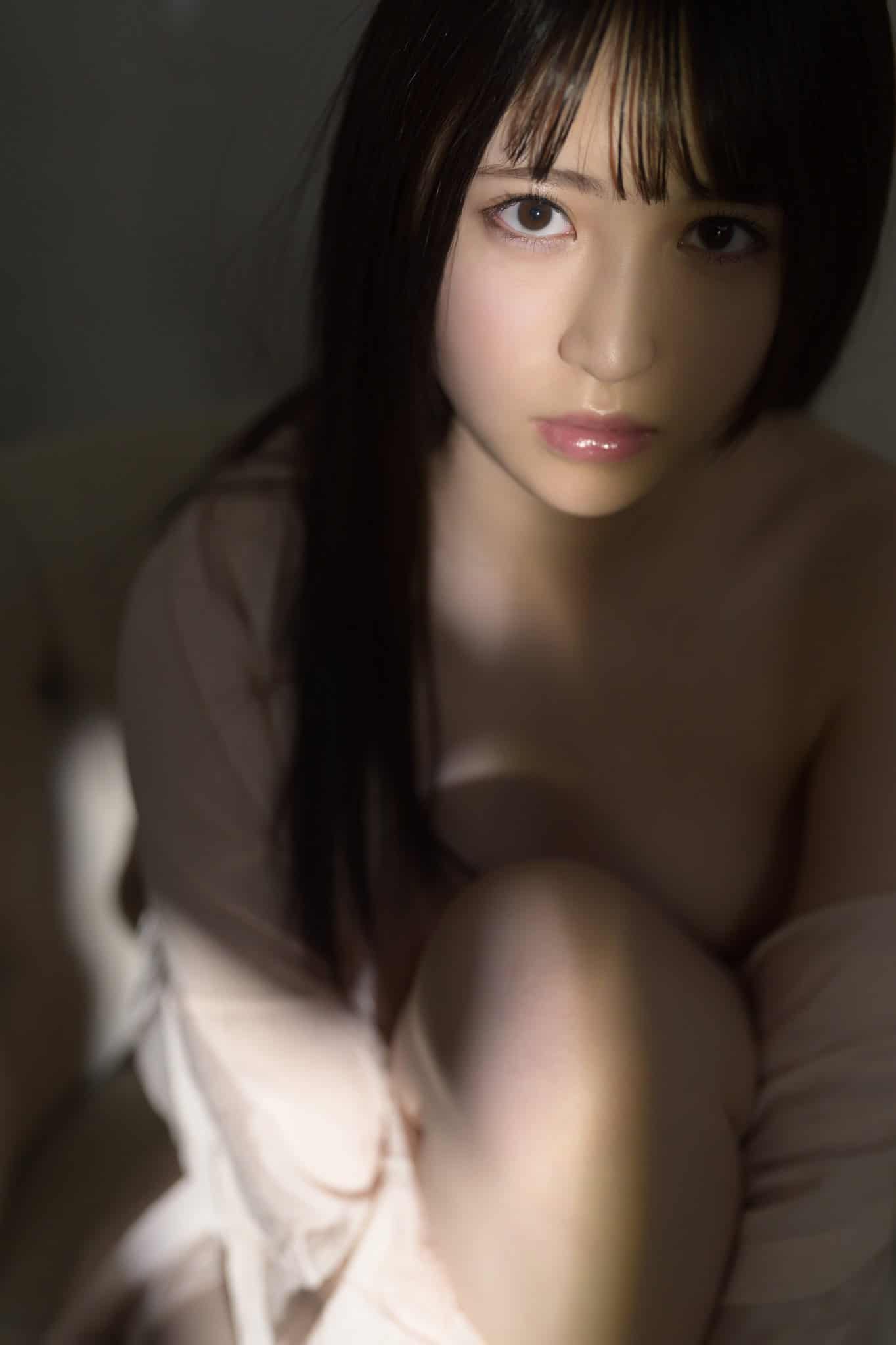 Ngắm nhan sắc trong trẻo của Rikka Ono, tiểu mỹ nữ sinh năm 2002 của làng phim 18+ Nhật Bản - Ảnh 11.