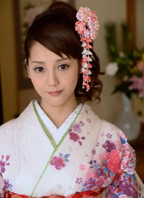 Tiểu sử Rei Mizuna - Nữ thần phim JAV nổi tiếng hàng đầu Nhật Bản