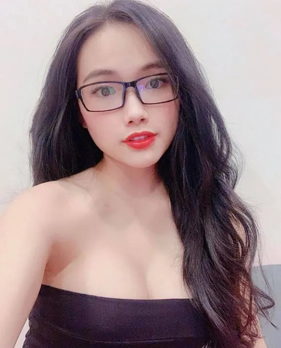 Mie Nguyen sex