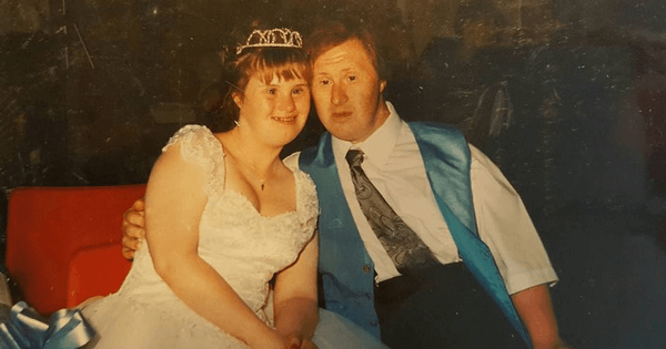 Cặp đôi mắc hội chứng Down và tình yêu bền chặt 22 năm 5