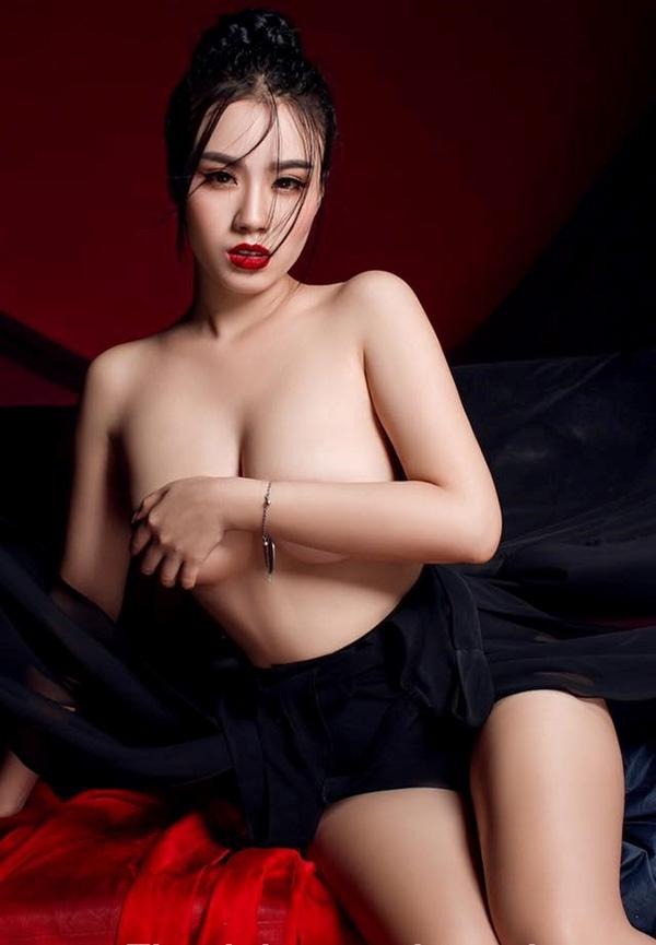Linh Miu nude