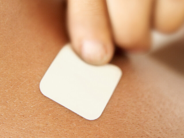 Phương pháp tránh thai mới với 5.  miếng dán da