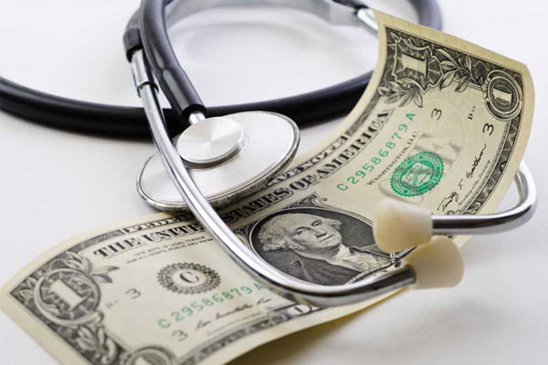Chi phí phẫu thuật cần dựa theo nhiều yếu tố như thể trạng sức khỏe, cơ sở y tế,...