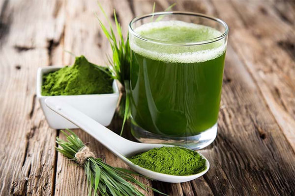 The juice of chives helps to cure premature ejaculation effectively.