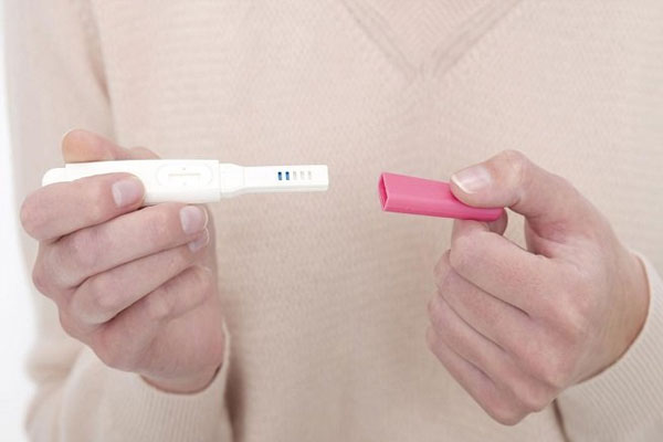 Tỷ lệ có thai khi bao cao su bị thủng chiếm khoảng 85%