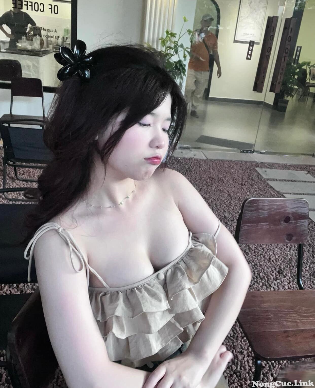 truyen-sex-chuyen-cua-le-1